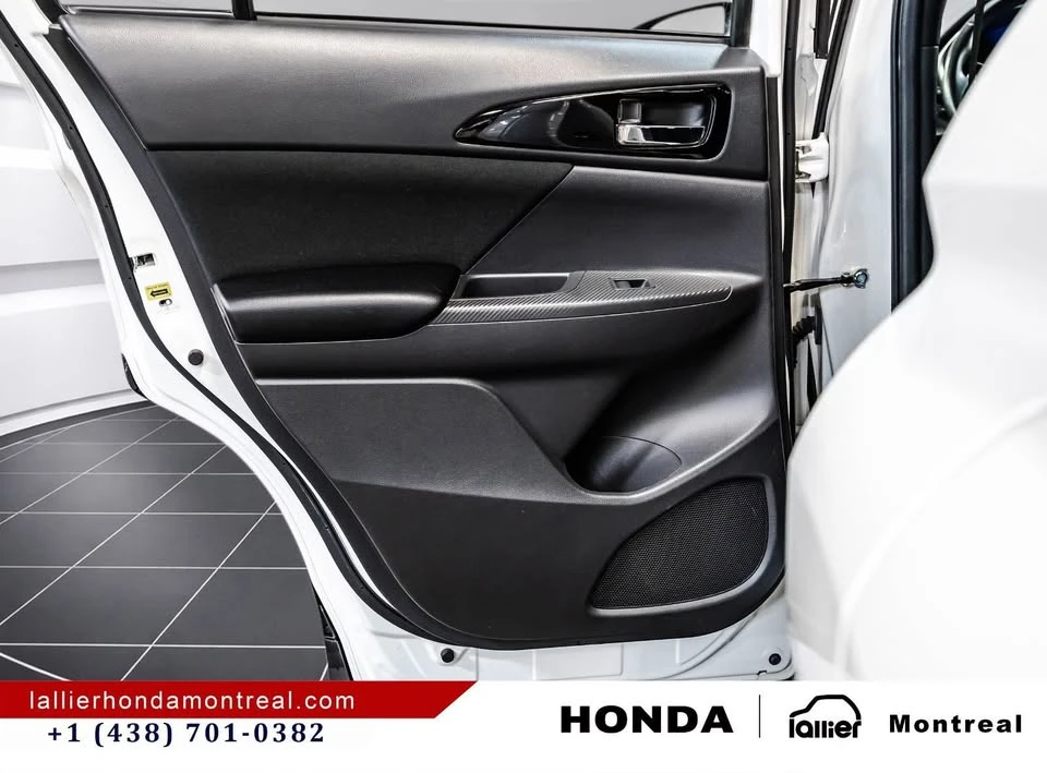 2020 Mitsubishi Eclipse Cross - Image 13 of 20