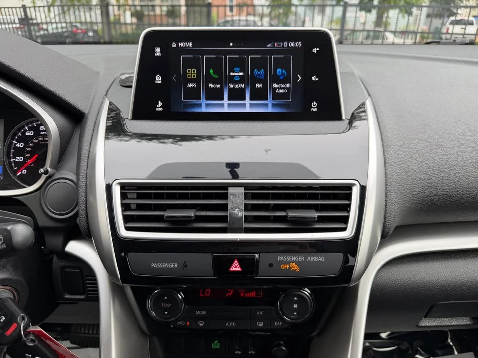 2020 Mitsubishi Eclipse Cross - Image 13 of 20