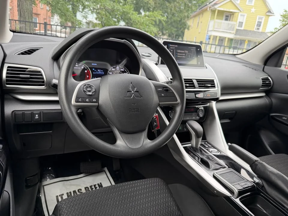 2020 Mitsubishi Eclipse Cross - Image 11 of 20