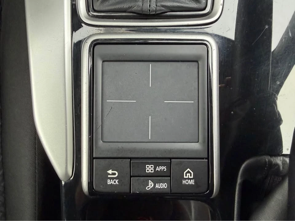 2020 Mitsubishi Eclipse Cross - Image 15 of 20