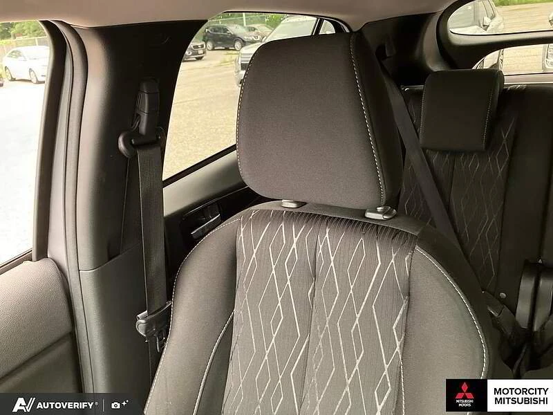 2020 Mitsubishi Eclipse Cross - Image 13 of 18