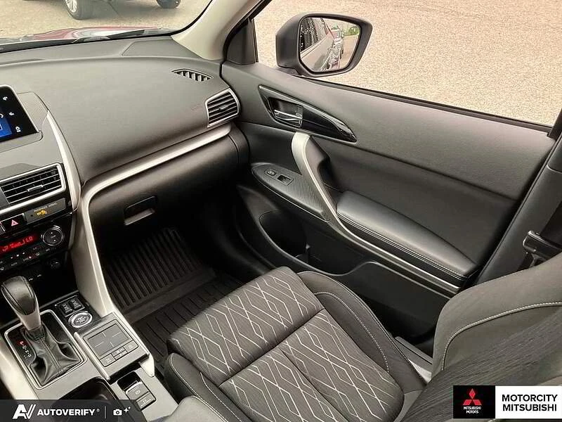 2020 Mitsubishi Eclipse Cross - Image 18 of 18