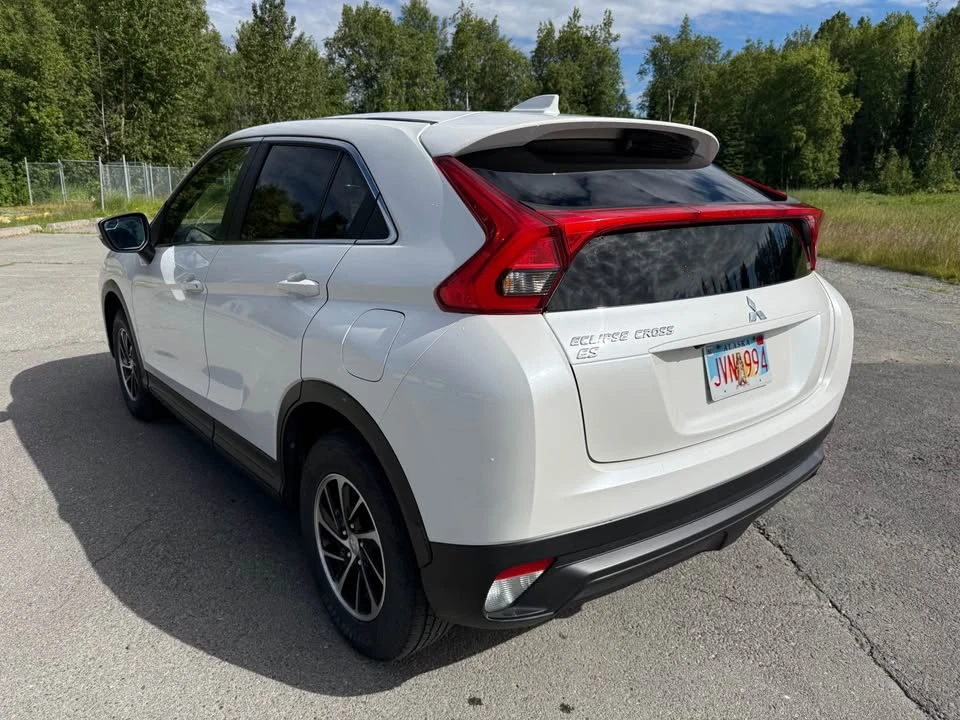 2020 Mitsubishi Eclipse Cross - Image 5 of 16