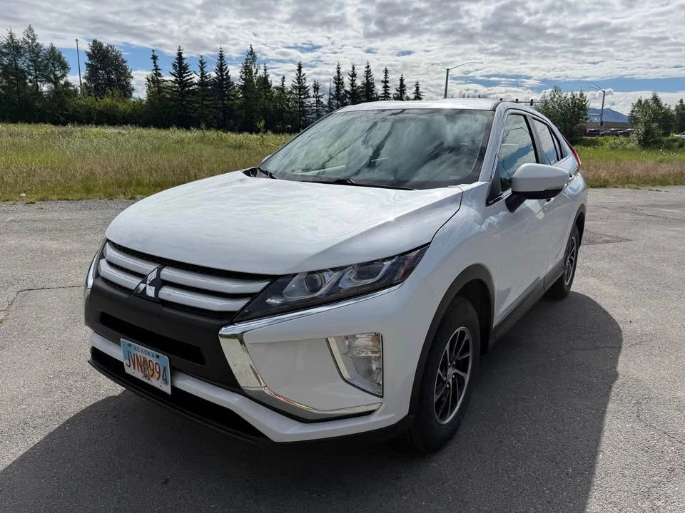 2020 Mitsubishi Eclipse Cross - Image 3 of 16