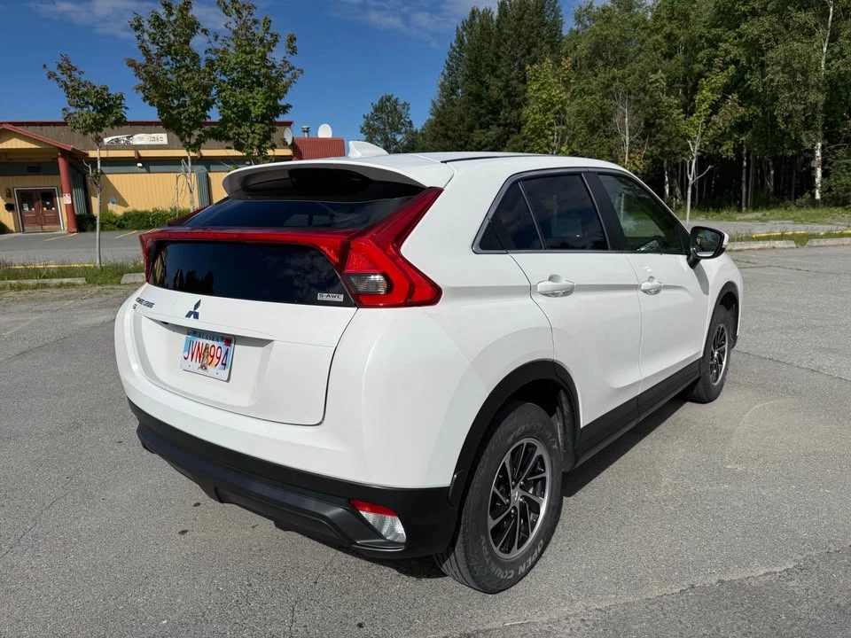 2020 Mitsubishi Eclipse Cross - Image 7 of 16