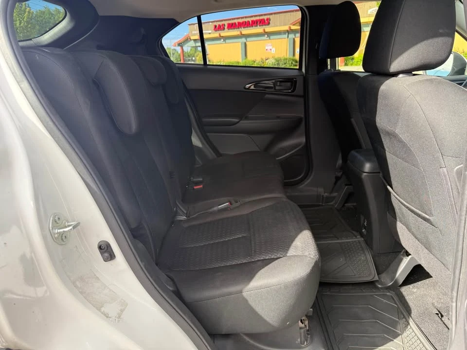 2020 Mitsubishi Eclipse Cross - Image 11 of 16