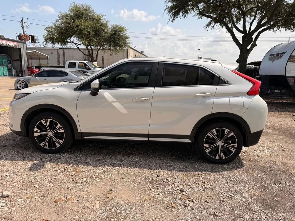 2020 Mitsubishi Eclipse Cross - Image 5 of 6