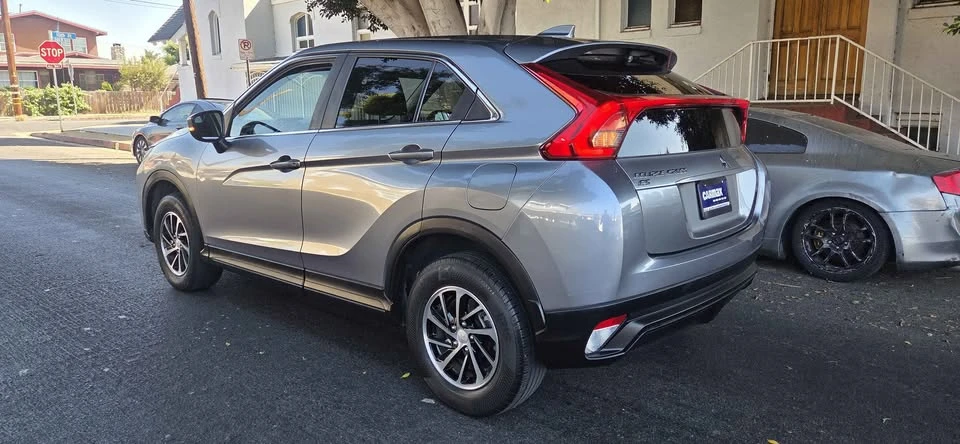 2020 Mitsubishi Eclipse Cross - Image 5 of 20