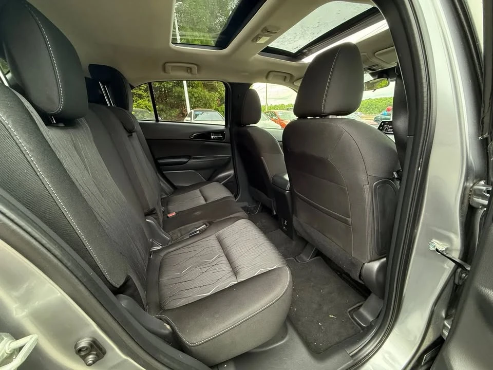 2020 Mitsubishi Eclipse Cross - Image 15 of 20