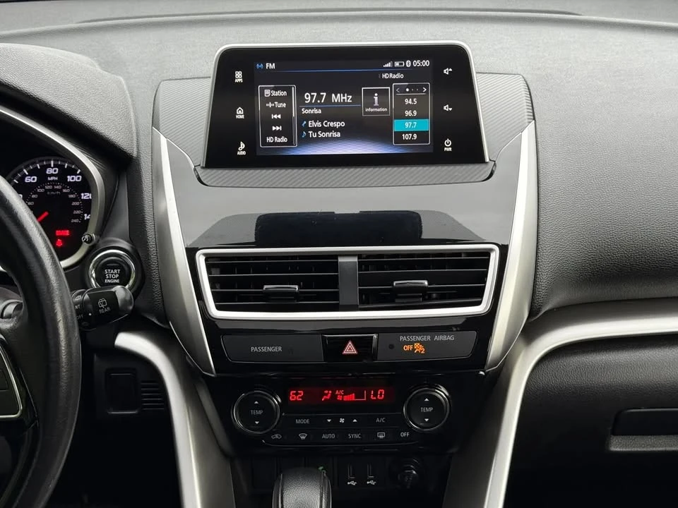 2020 Mitsubishi Eclipse Cross - Image 18 of 20