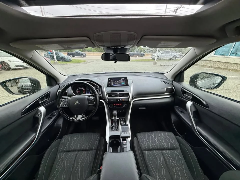 2020 Mitsubishi Eclipse Cross - Image 17 of 20