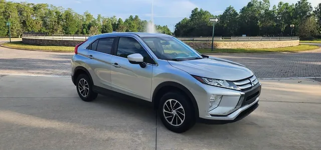 2020 Mitsubishi Eclipse Cross SE