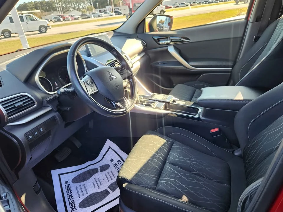 2020 Mitsubishi Eclipse Cross - Image 4 of 6