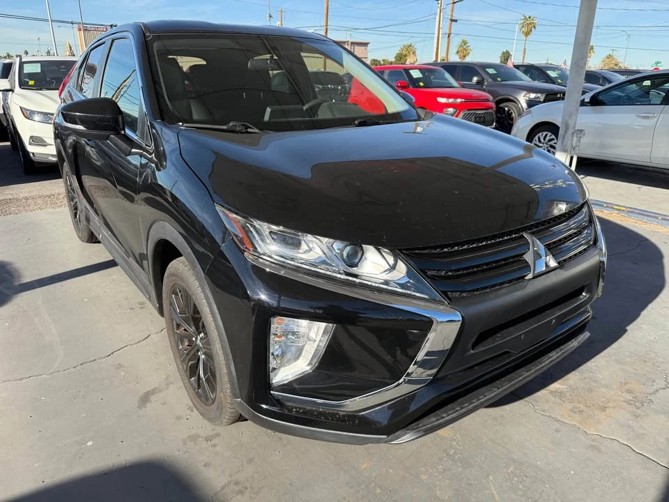 2020 Mitsubishi Eclipse Cross - Image 2 of 7