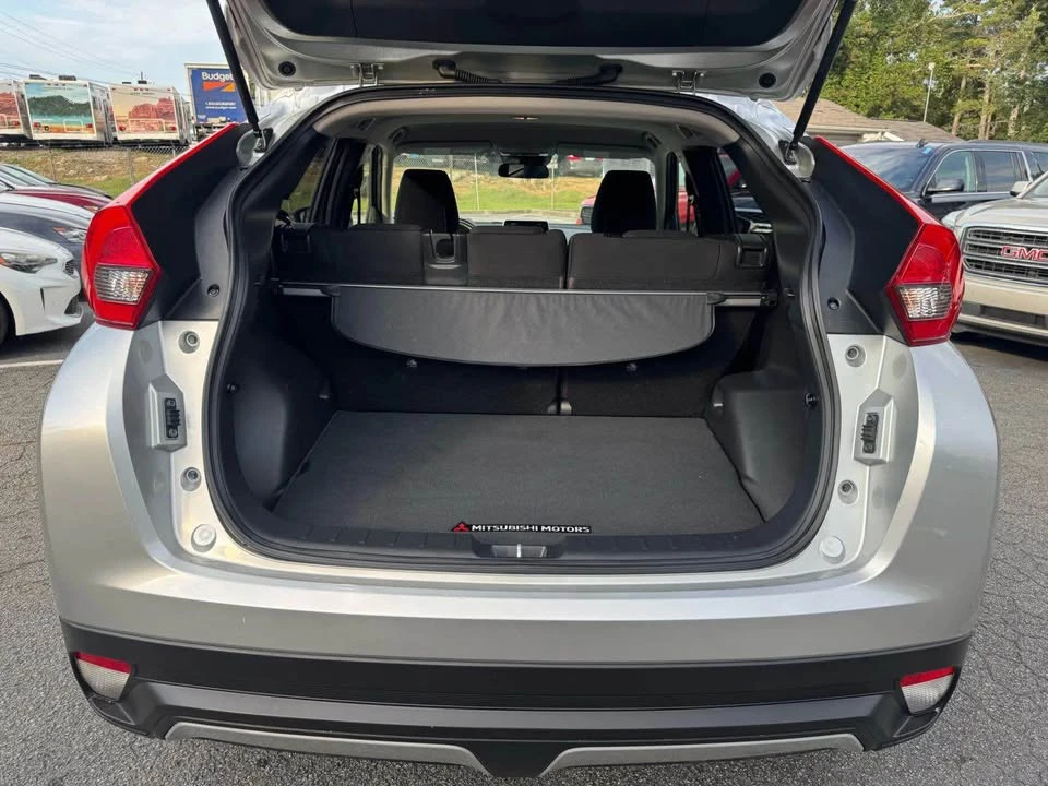 2020 Mitsubishi Eclipse Cross - Image 11 of 16