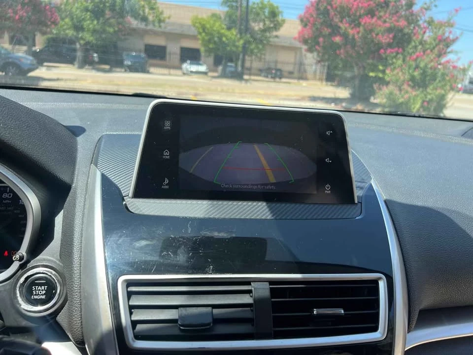2020 Mitsubishi Eclipse Cross - Image 15 of 18