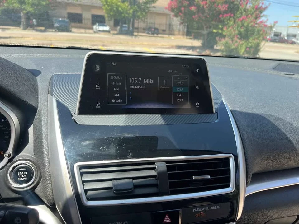 2020 Mitsubishi Eclipse Cross - Image 14 of 18