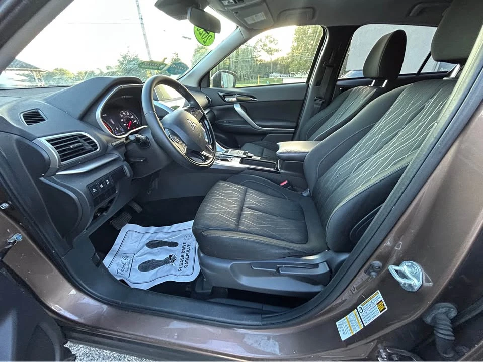 2020 Mitsubishi Eclipse Cross - Image 4 of 20