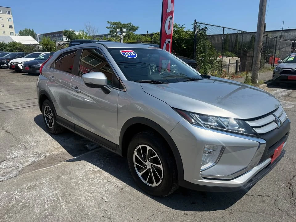 2020 Mitsubishi Eclipse Cross - Image 2 of 9