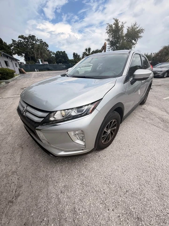 2020 Mitsubishi Eclipse Cross - Image 2 of 5