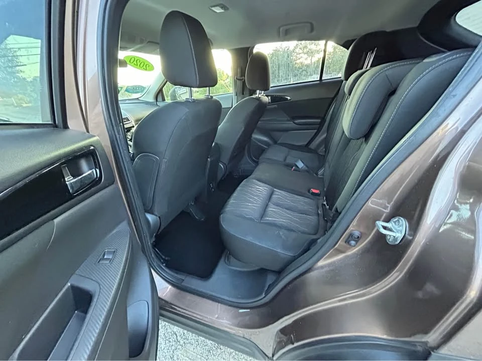 2020 Mitsubishi Eclipse Cross - Image 5 of 20