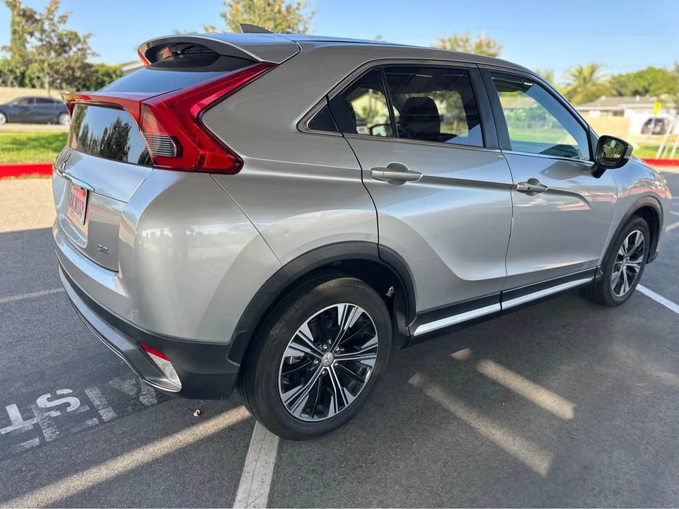 2020 Mitsubishi Eclipse Cross - Image 5 of 13