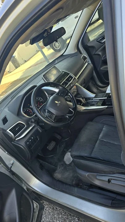2020 Mitsubishi Eclipse Cross - Image 15 of 15
