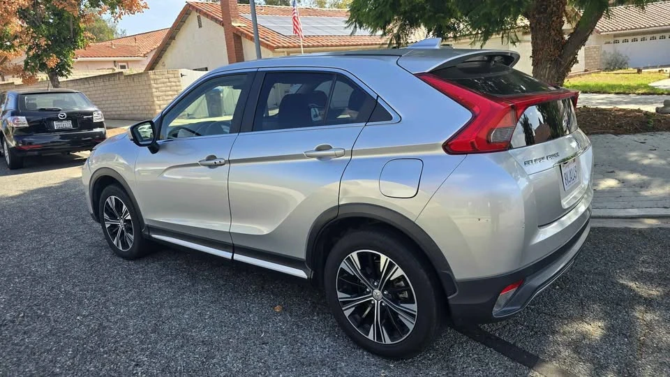 2020 Mitsubishi Eclipse Cross - Image 11 of 15