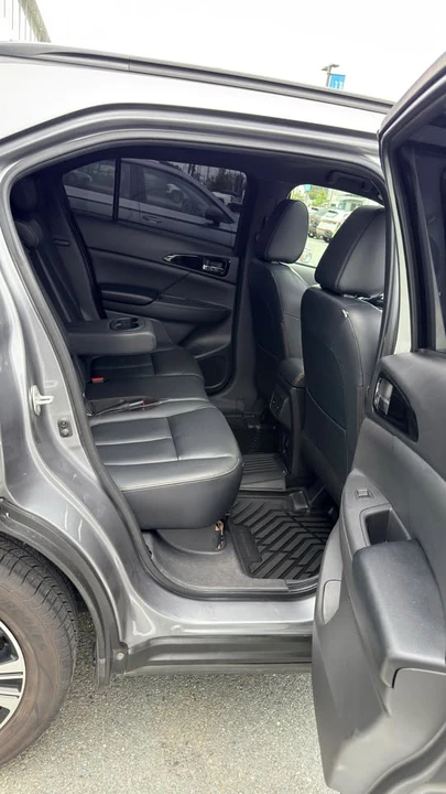 2020 Mitsubishi Eclipse Cross - Image 13 of 19