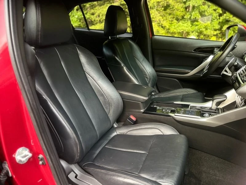 2020 Mitsubishi Eclipse Cross - Image 14 of 18