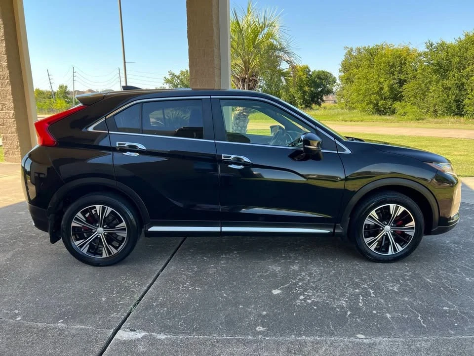 2020 Mitsubishi Eclipse Cross - Image 5 of 14
