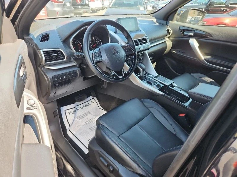 2020 Mitsubishi Eclipse Cross - Image 9 of 12