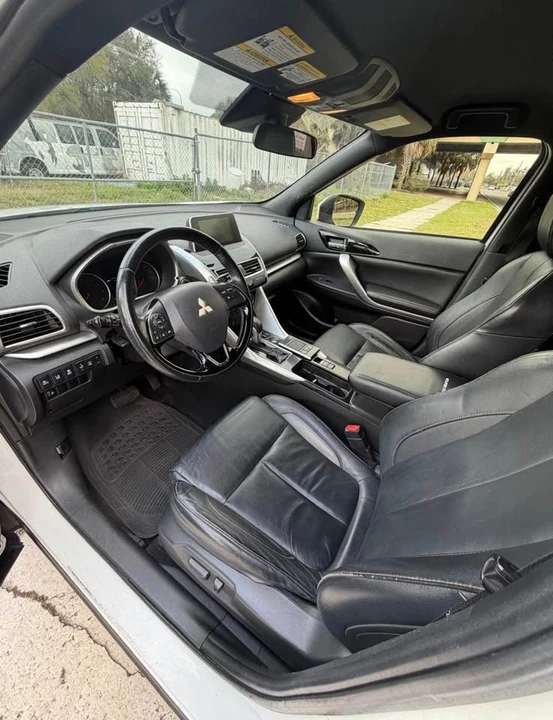 2020 Mitsubishi Eclipse Cross - Image 7 of 9