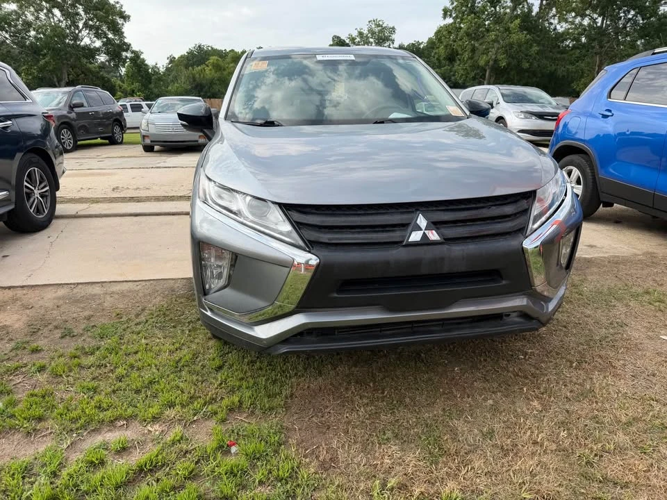 2020 Mitsubishi Eclipse Cross - Image 8 of 16