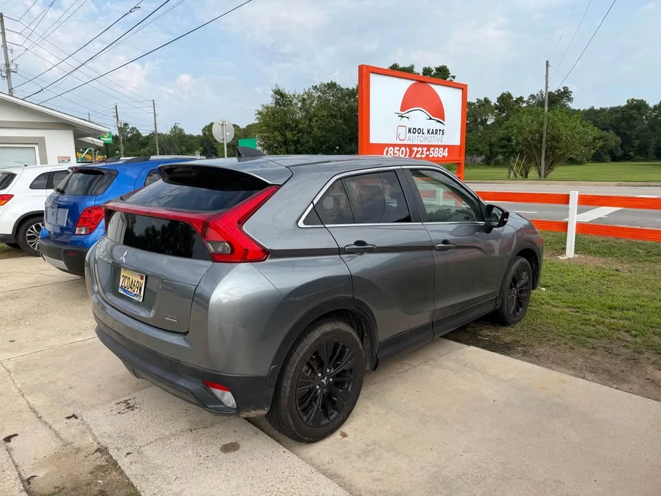 2020 Mitsubishi Eclipse Cross - Image 10 of 16