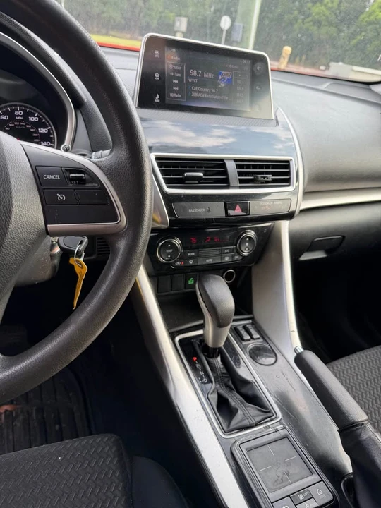 2020 Mitsubishi Eclipse Cross - Image 6 of 16