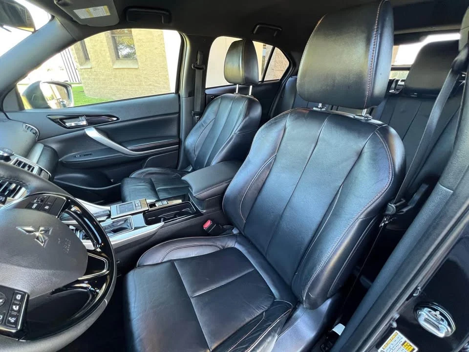 2020 Mitsubishi Eclipse Cross - Image 7 of 20
