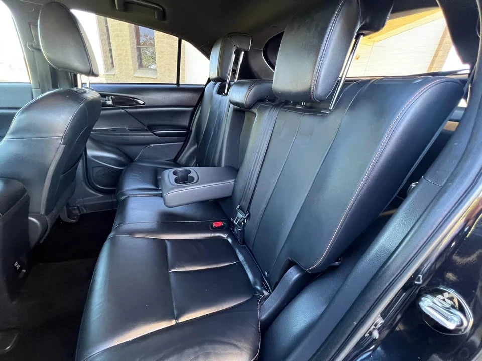 2020 Mitsubishi Eclipse Cross - Image 9 of 20