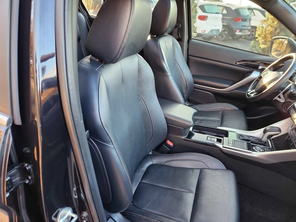 2020 Mitsubishi Eclipse Cross - Image 10 of 20