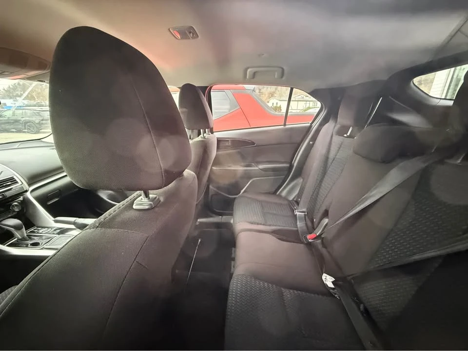 2020 Mitsubishi Eclipse Cross - Image 3 of 9