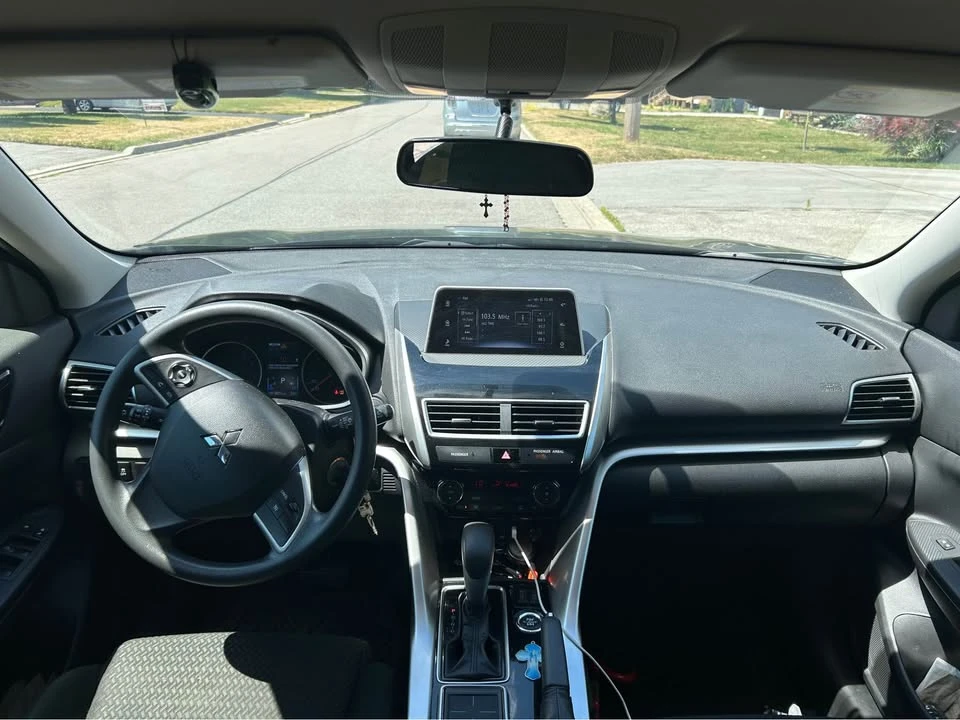 2020 Mitsubishi Eclipse Cross - Image 5 of 7