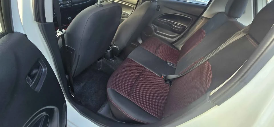 2020 Mitsubishi Mirage 6th Gen - Image 9 of 17