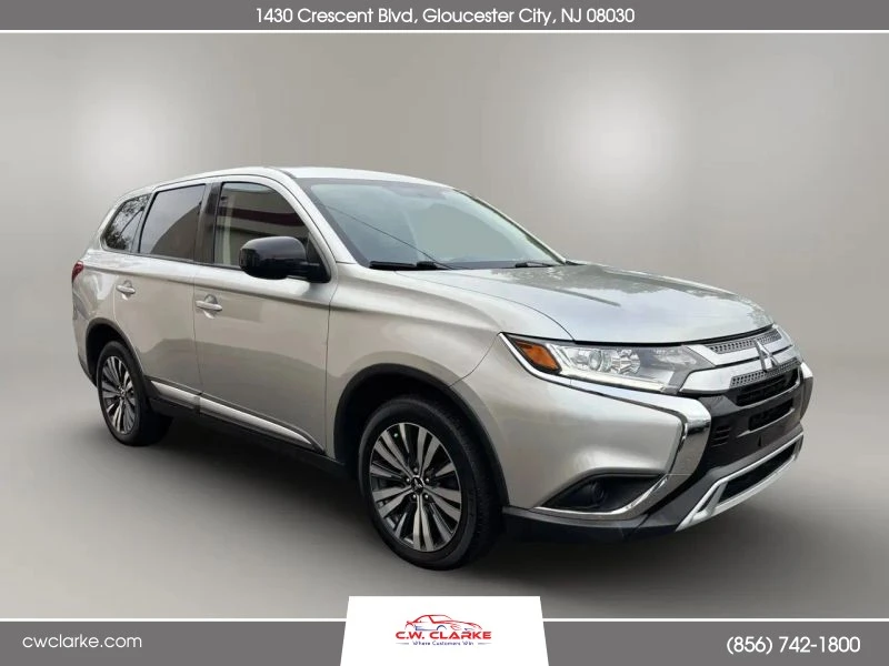 2020 Mitsubishi Outlander - Image 4 of 12