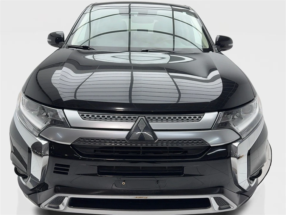 2020 Mitsubishi Outlander - Image 4 of 12