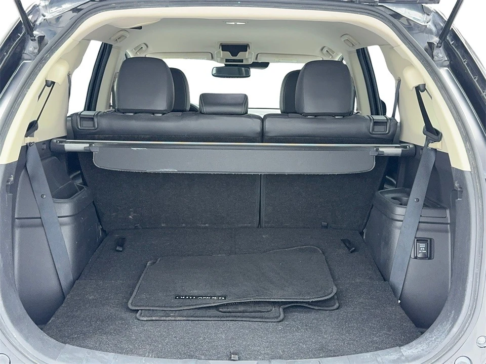 2020 Mitsubishi Outlander - Image 12 of 12