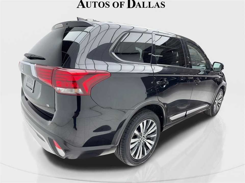 2020 Mitsubishi Outlander - Image 9 of 12