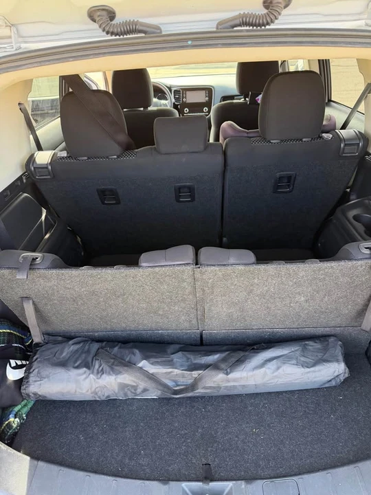 2020 Mitsubishi Outlander - Image 8 of 10