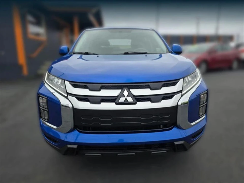 2020 Mitsubishi Outlander - Image 8 of 19