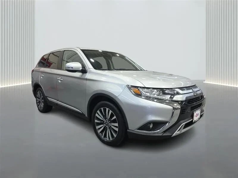 2020 Mitsubishi Outlander - Image 7 of 12