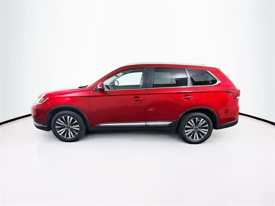 2020 Mitsubishi Outlander - Image 4 of 12